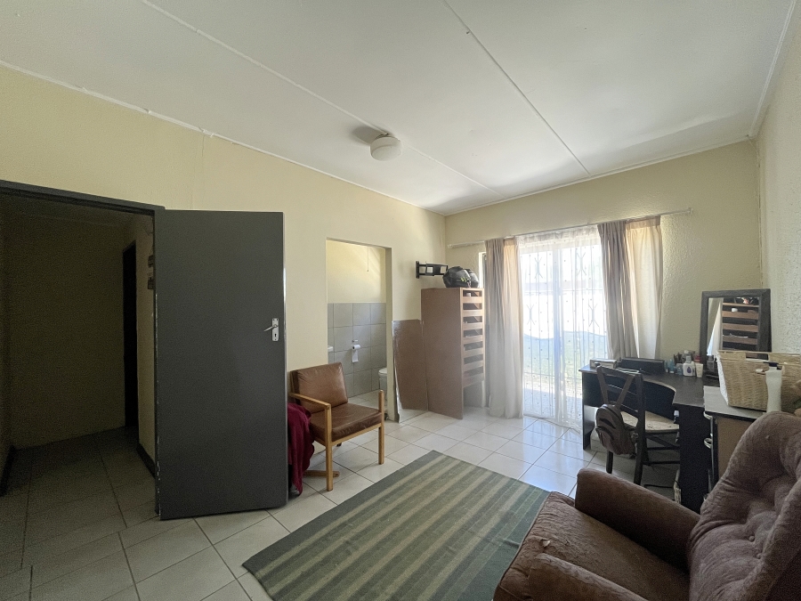 To Let 3 Bedroom Property for Rent in Windsor Park Estate Western Cape